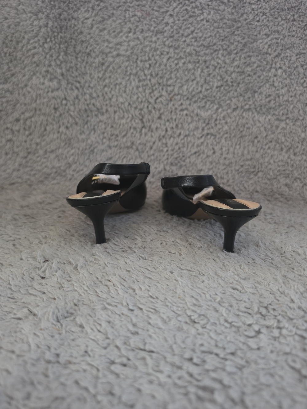 (170)

Franco Sarto Khloe Pointed Toe Slingback Kitten Heel Size 8W - Picture 12 of 16